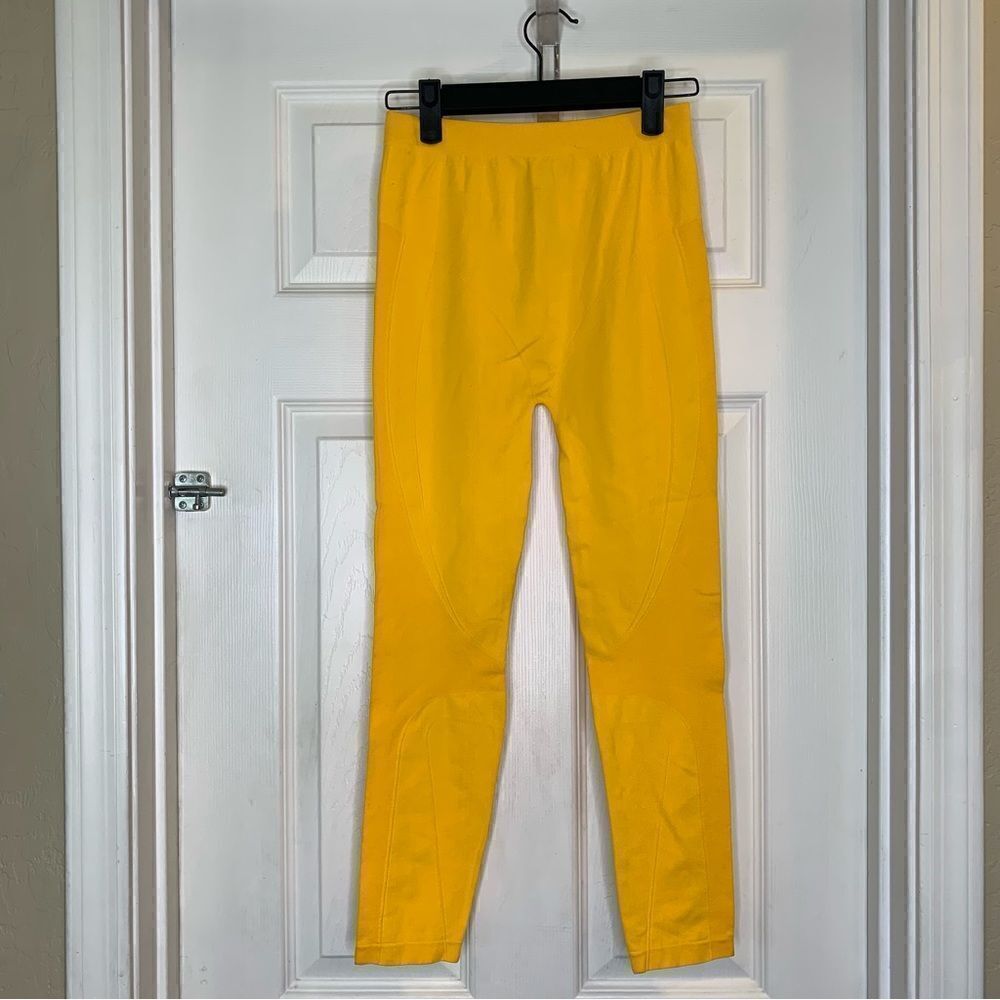 Zara Yellow Leggings Size XS/S